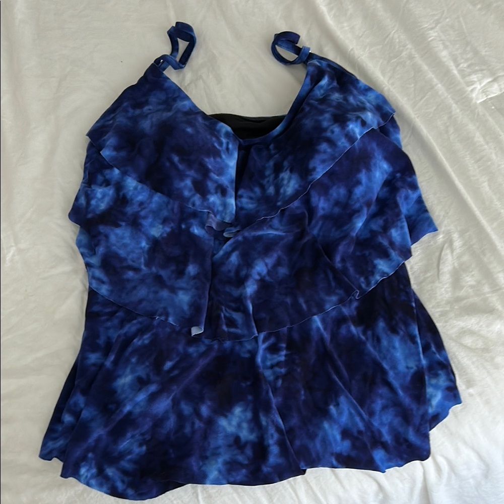 💙Blue Tie-Dye Women's bathing suit top
